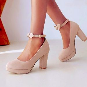 Women’s Mary Jane’s